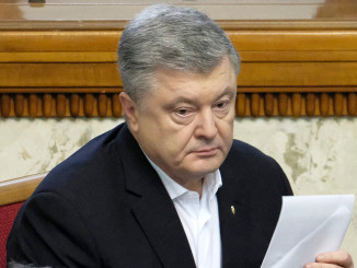 Ситуація з П.О. Порошенко може закріпити прецедент в традиції зміни влади в Україні