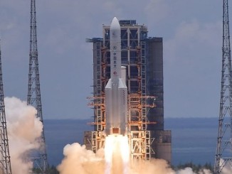 Запуск космічної ракети в Китаї