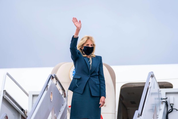 Перша леді США Джилл Байден взяла участь в церемонії відкриття Олімпіади в Японії